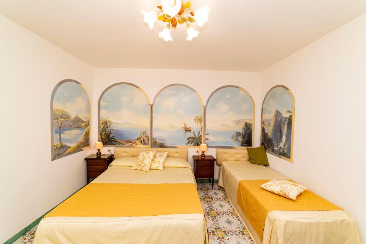 Bed and Breakfast Casa Teresa Позитано Экстерьер фото